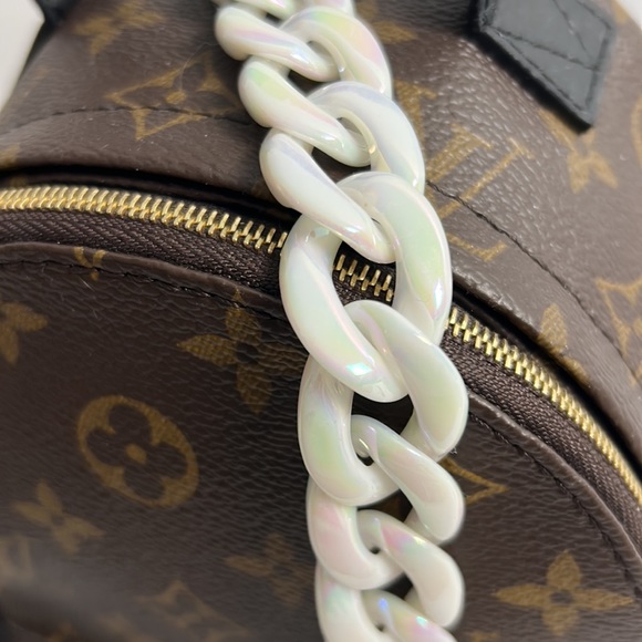 Acrylic Holographic Mother of Pearl White Link Bag Strap Wristlet or Charm - Picture 3 of 3